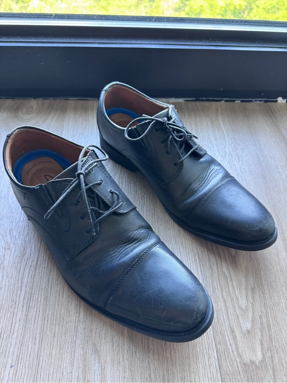 Clarks Black Leather Cap-Toe Derbys